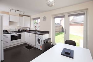 Kitchen- click for photo gallery